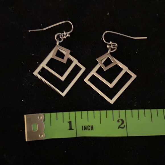 Silver tone Geometric Dangle Earrings - Picture 2 of 3